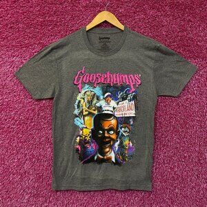 Goosebumps gray Tshirt size medium